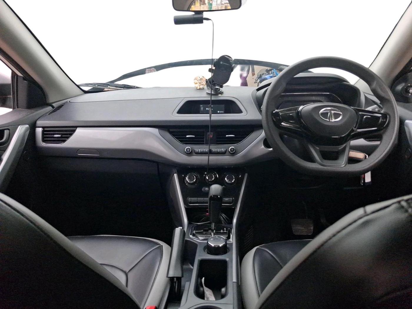 2023 Tata NEXON XMA PETROL, Petrol, Automatic, 18,072 km, interior