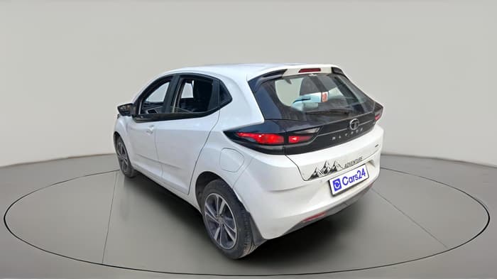2024 Tata ALTROZ XZ CNG, CNG, Manual, 23,344 km, exterior