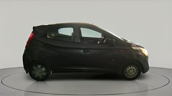 2017 Hyundai Eon ERA +, Petrol, Manual, 25,827 km, exterior