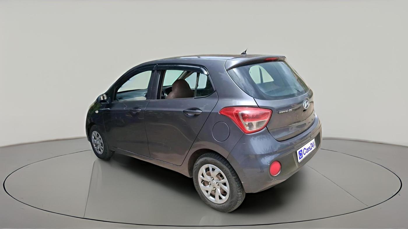 2017 Hyundai Grand i10 MAGNA 1.2 KAPPA VTVT, Petrol, Manual, 1,02,646 km, exterior