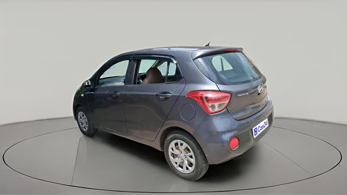 2017 Hyundai Grand i10 MAGNA 1.2 KAPPA VTVT, Petrol, Manual, 1,02,646 km, exterior