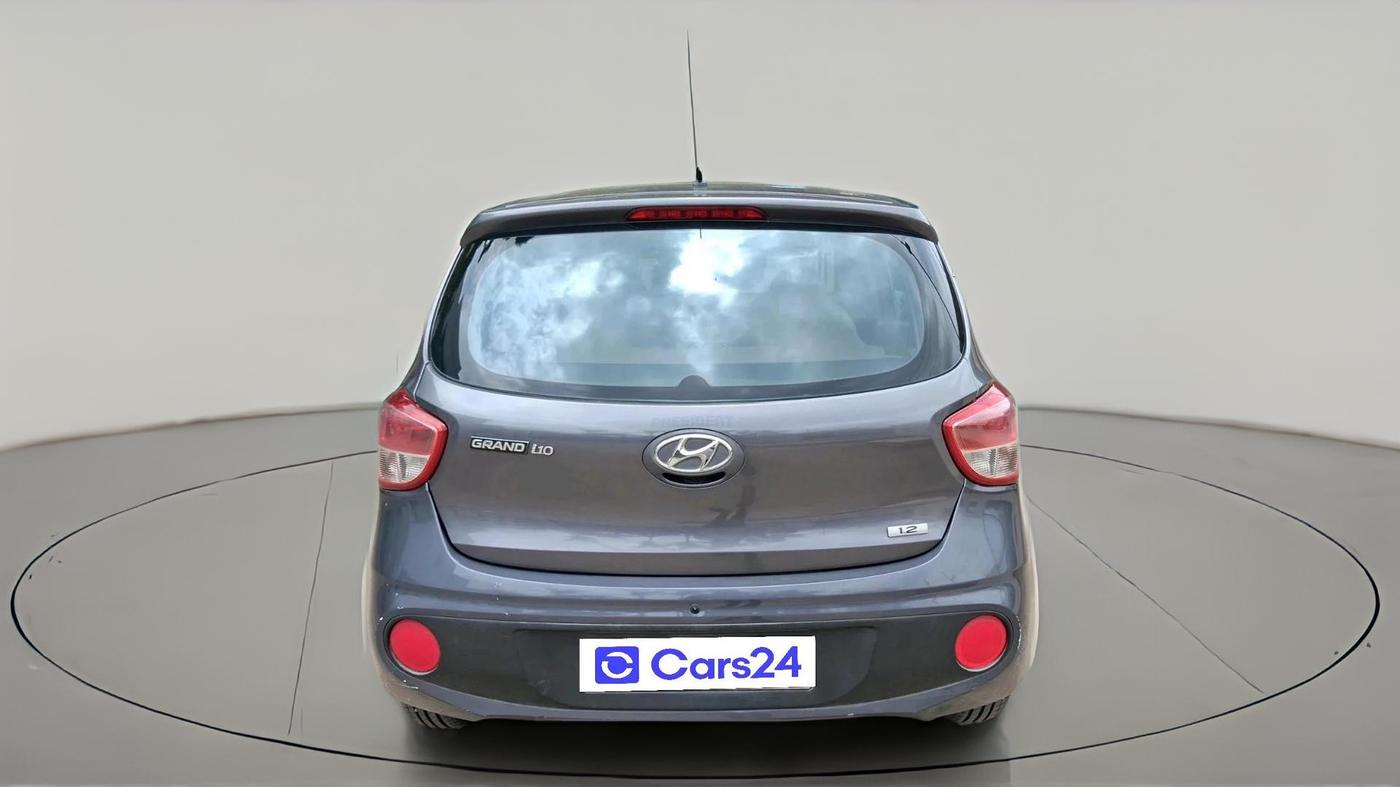 2017 Hyundai Grand i10 MAGNA 1.2 KAPPA VTVT, Petrol, Manual, 1,02,646 km, exterior