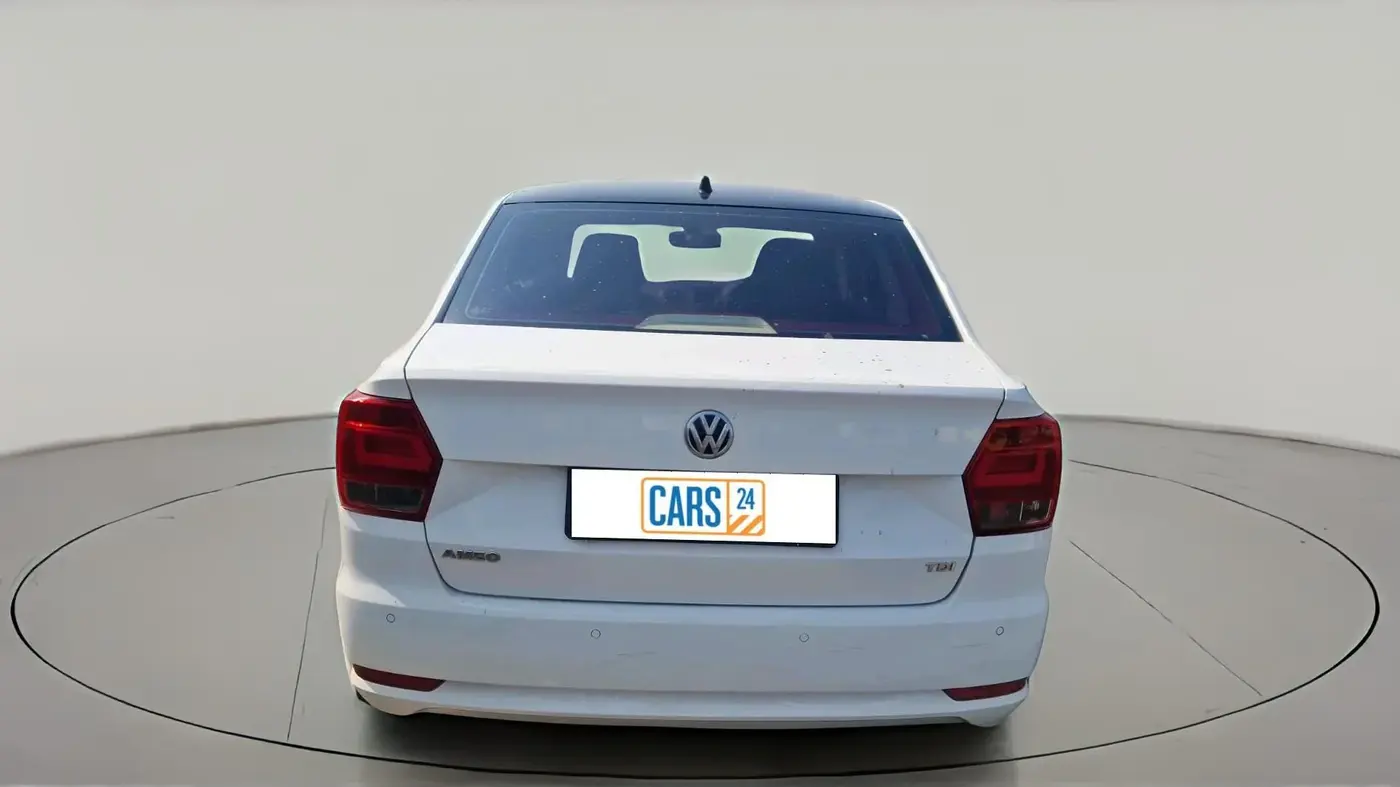 2018 Volkswagen Ameo HIGHLINE PLUS 1.5L AT 16 ALLOY, Diesel, Automatic, 1,09,500 km, exterior