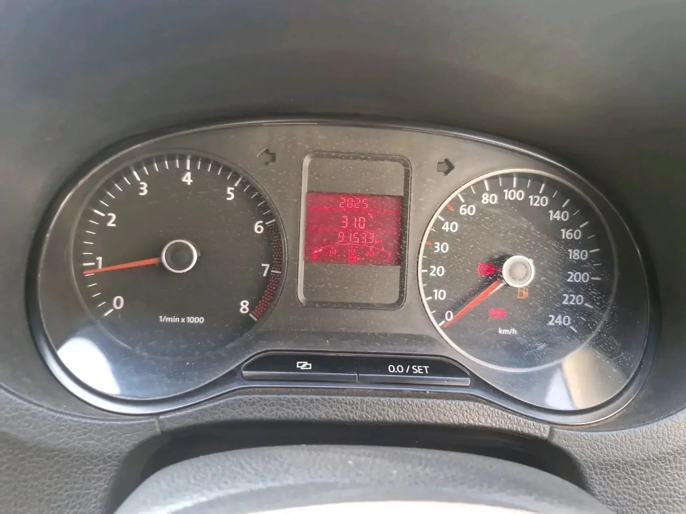 2011 Volkswagen Polo COMFORTLINE 1.2L PETROL, Petrol, Manual, 91,600 km, interior