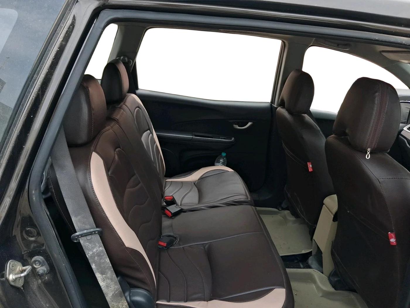2016 Honda BR-V 1.5L I- DTEC VX, Diesel, Manual, 1,81,582 km, interior