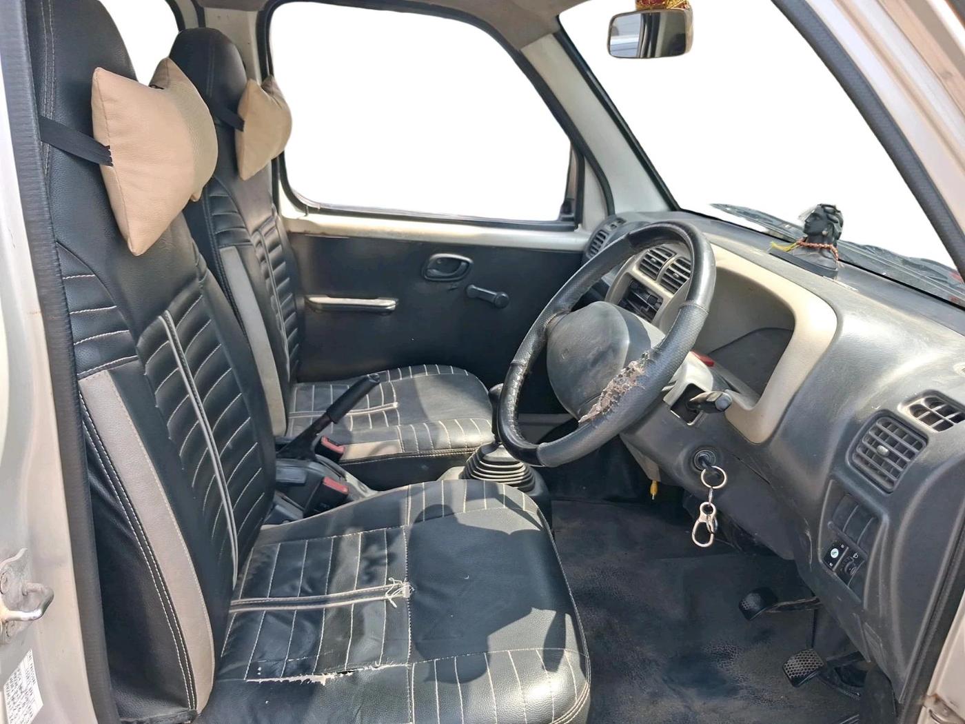 2012 Maruti Eeco 5 STR WITH A/C+HTR, CNG, Manual, 1,30,181 km, interior