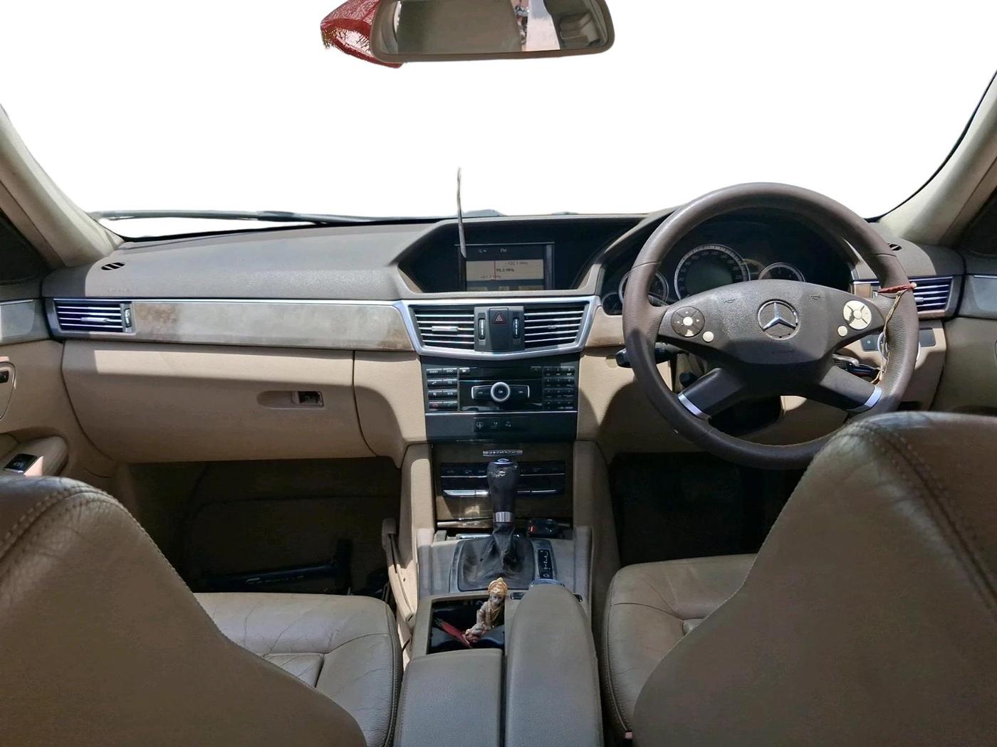 2011 Mercedes Benz E Class E 250 CDI ELEGANCE, Diesel, Automatic, 93,805 km, interior