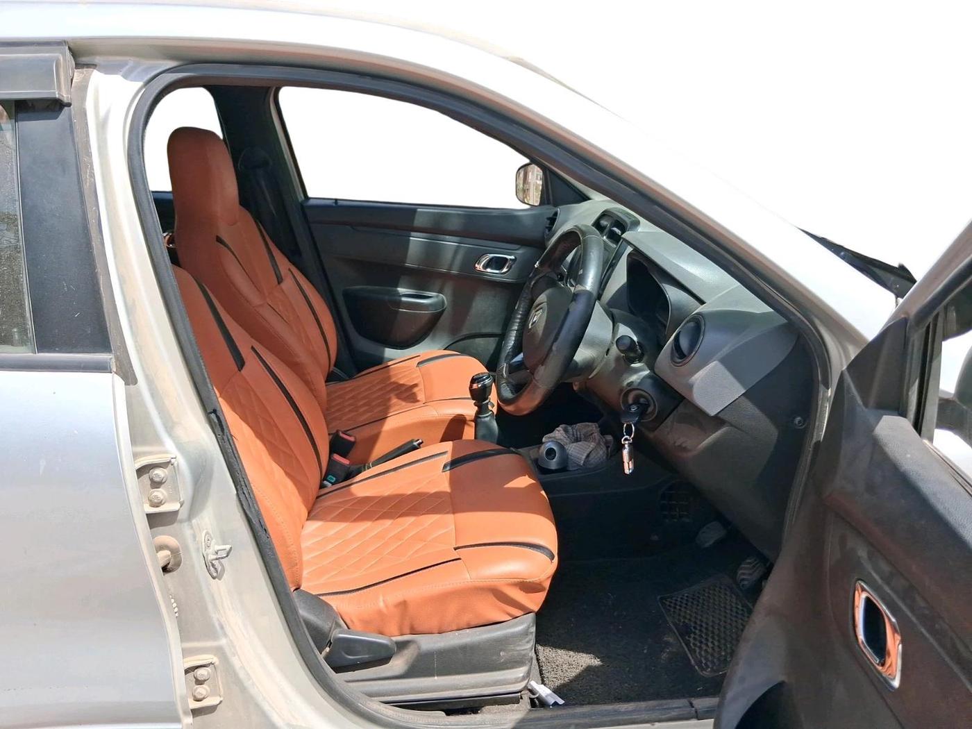 2019 Renault Kwid RXT 0.8 (O), Petrol, Manual, 50,873 km, interior