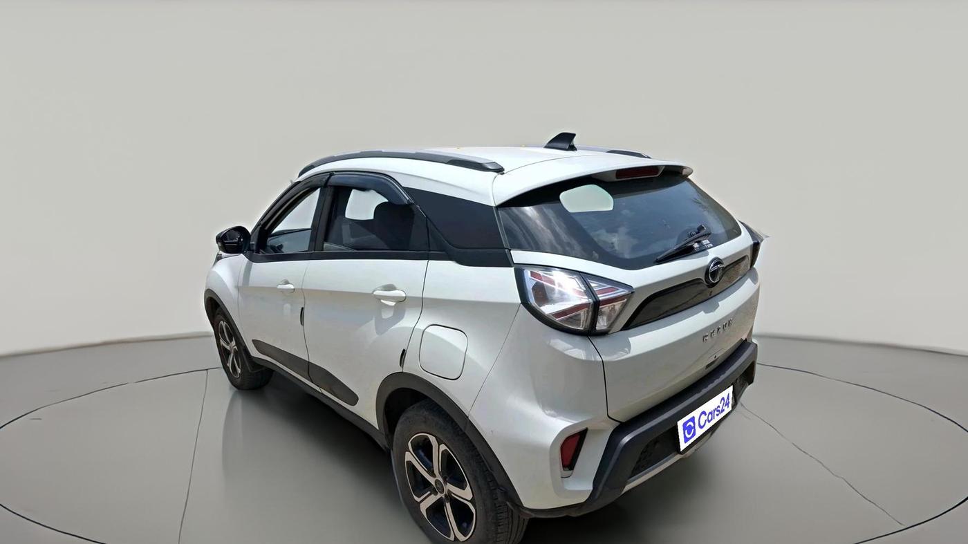 2022 Tata NEXON XZA PLUS (PREMIUM) DIESEL, Diesel, Automatic, 55,994 km, exterior