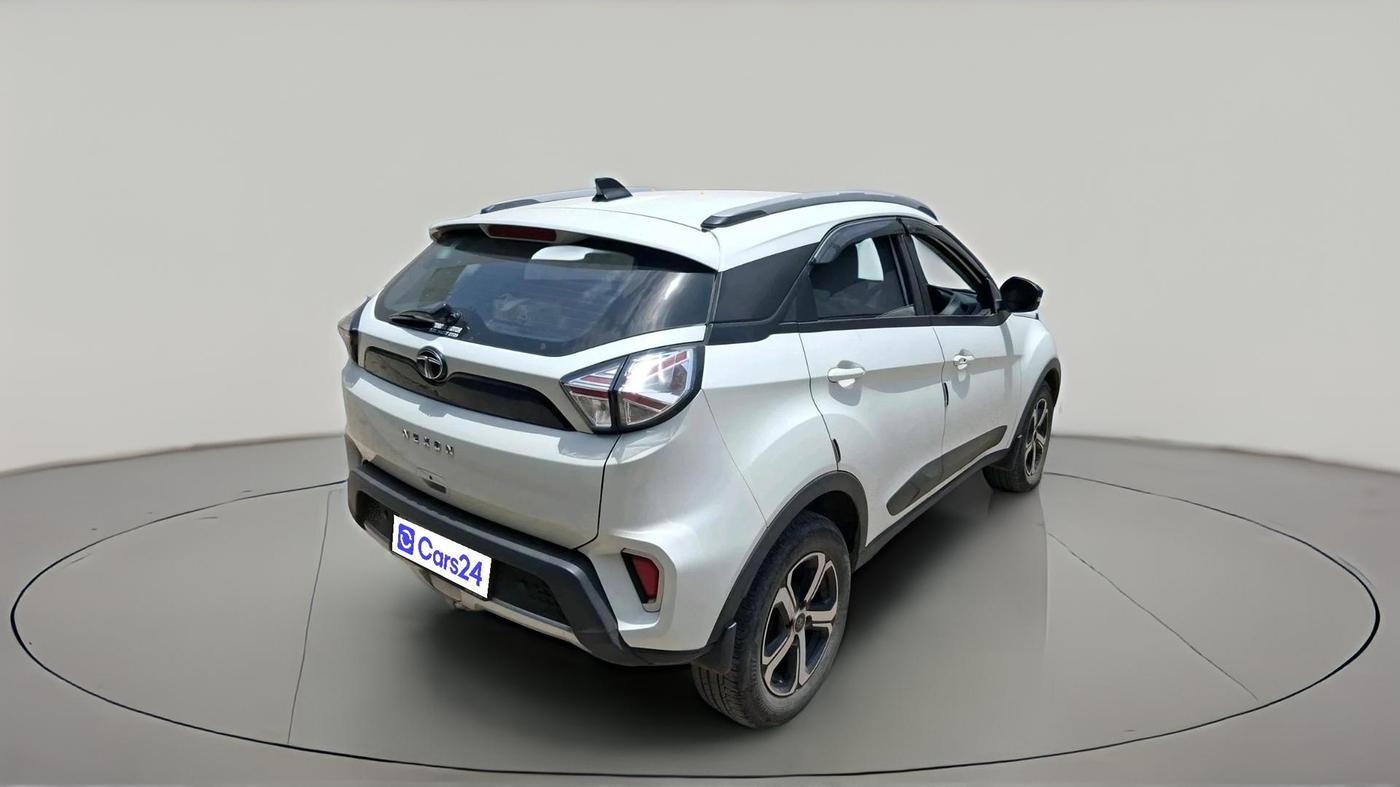 2022 Tata NEXON XZA PLUS (PREMIUM) DIESEL, Diesel, Automatic, 55,994 km, exterior