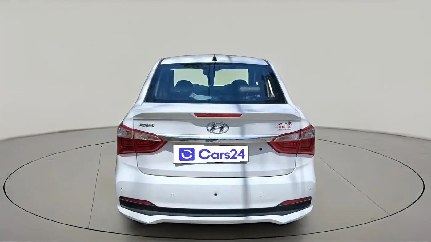 2018 Hyundai Xcent S 1.2, Petrol, Manual, 2,15,657 km, exterior