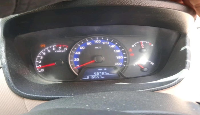 2018 Hyundai Xcent S 1.2, Petrol, Manual, 2,15,657 km, interior