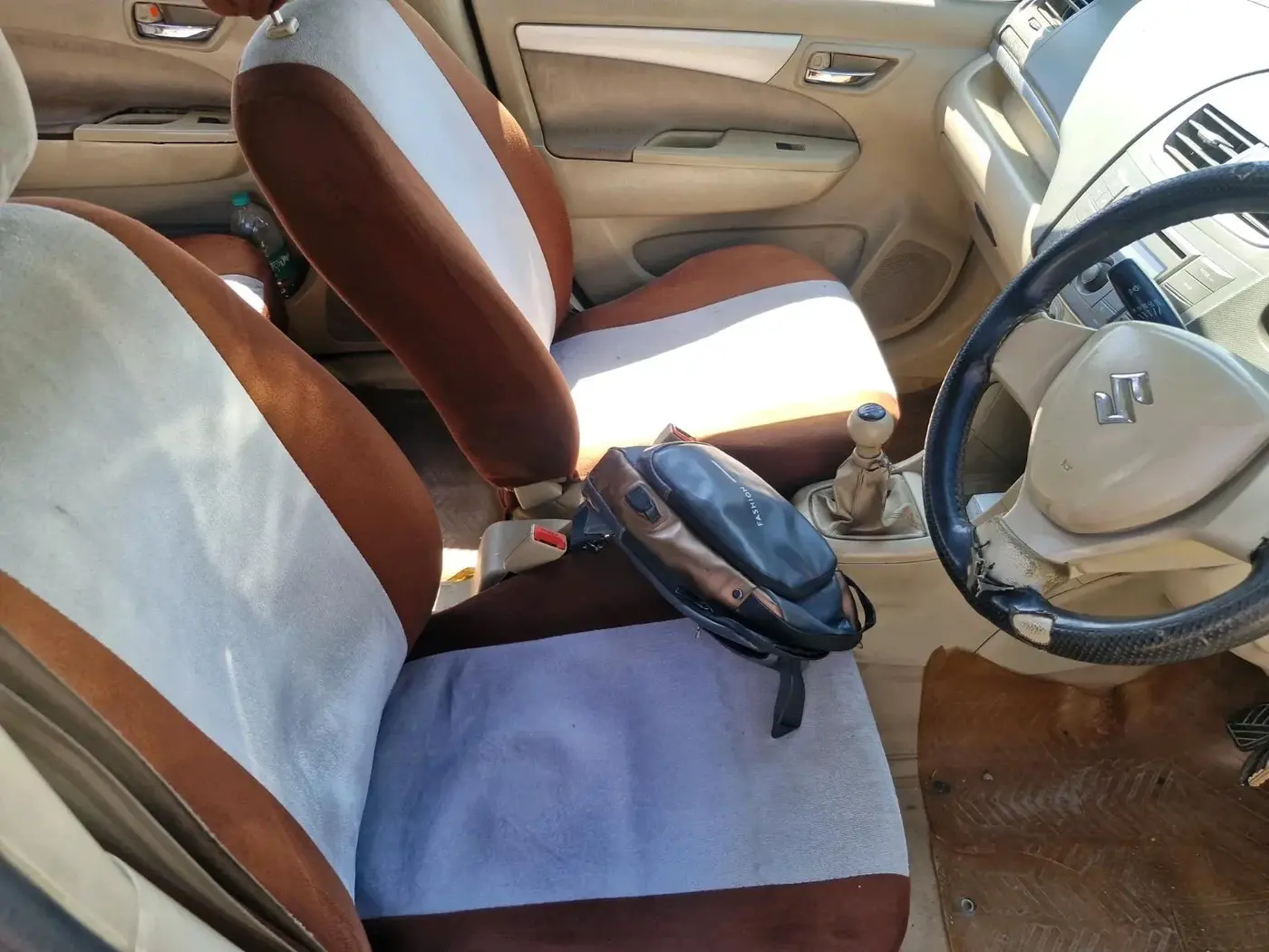 2012 Maruti Ertiga VDI, Diesel, Manual, 2,15,751 km, interior