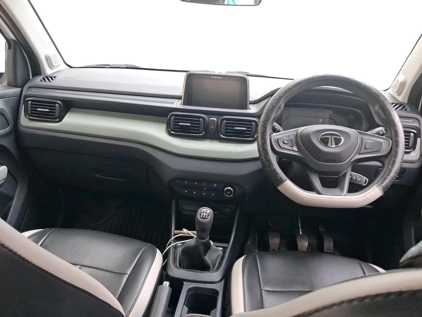 2025 Tata PUNCH Adventure Plus iCNG, CNG, Manual, 12,993 km, interior