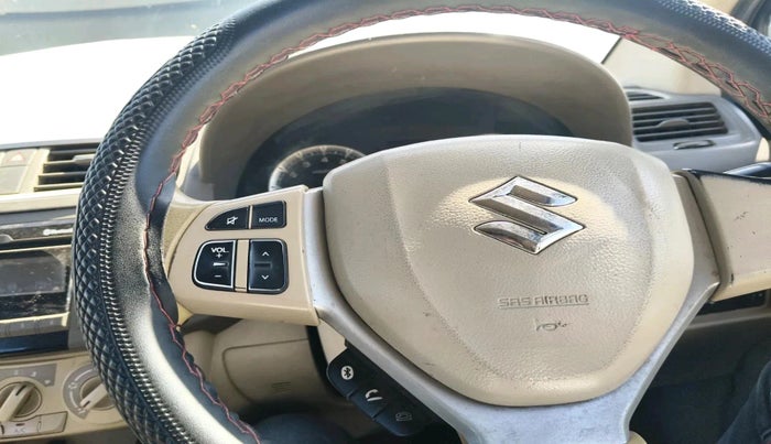 2016 Maruti Ertiga VXI, CNG, Manual, 1,53,762 km, interior