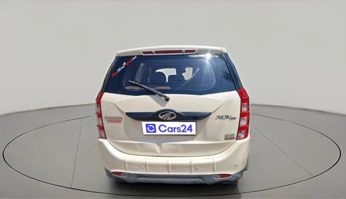 2015 Mahindra XUV500 W10 AT, Diesel, Automatic, 1,68,594 km, exterior