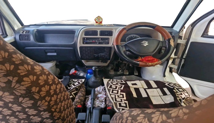 2020 Maruti Eeco 5 STR WITH A/C+HTR, CNG, Manual, 86,528 km, interior