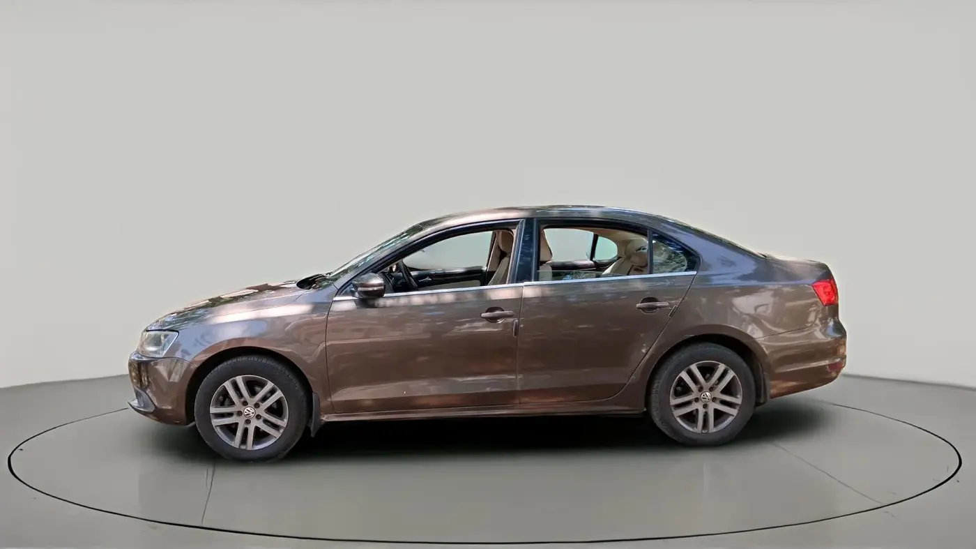2012 Volkswagen Jetta HIGHLINE TDI AT, Diesel, Automatic, 1,17,189 km, exterior