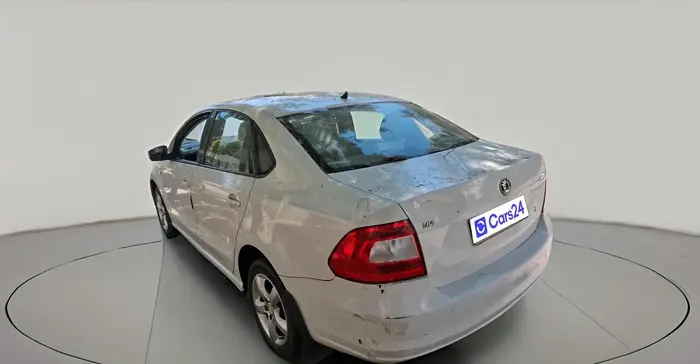 2012 Skoda Rapid ELEGANCE 1.6 MPI MT, Petrol, Manual, 62,245 km, exterior