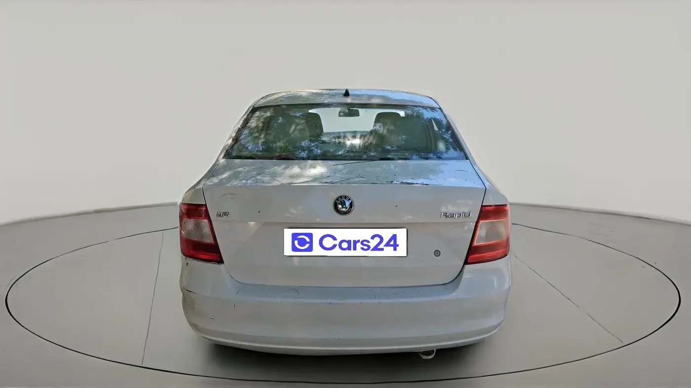 2012 Skoda Rapid ELEGANCE 1.6 MPI MT, Petrol, Manual, 62,245 km, exterior