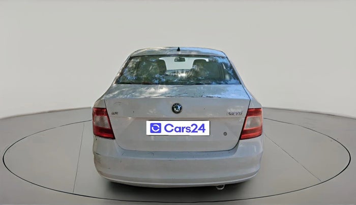 2012 Skoda Rapid ELEGANCE 1.6 MPI MT, Petrol, Manual, 62,245 km, exterior