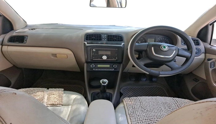 2012 Skoda Rapid ELEGANCE 1.6 MPI MT, Petrol, Manual, 62,245 km, interior