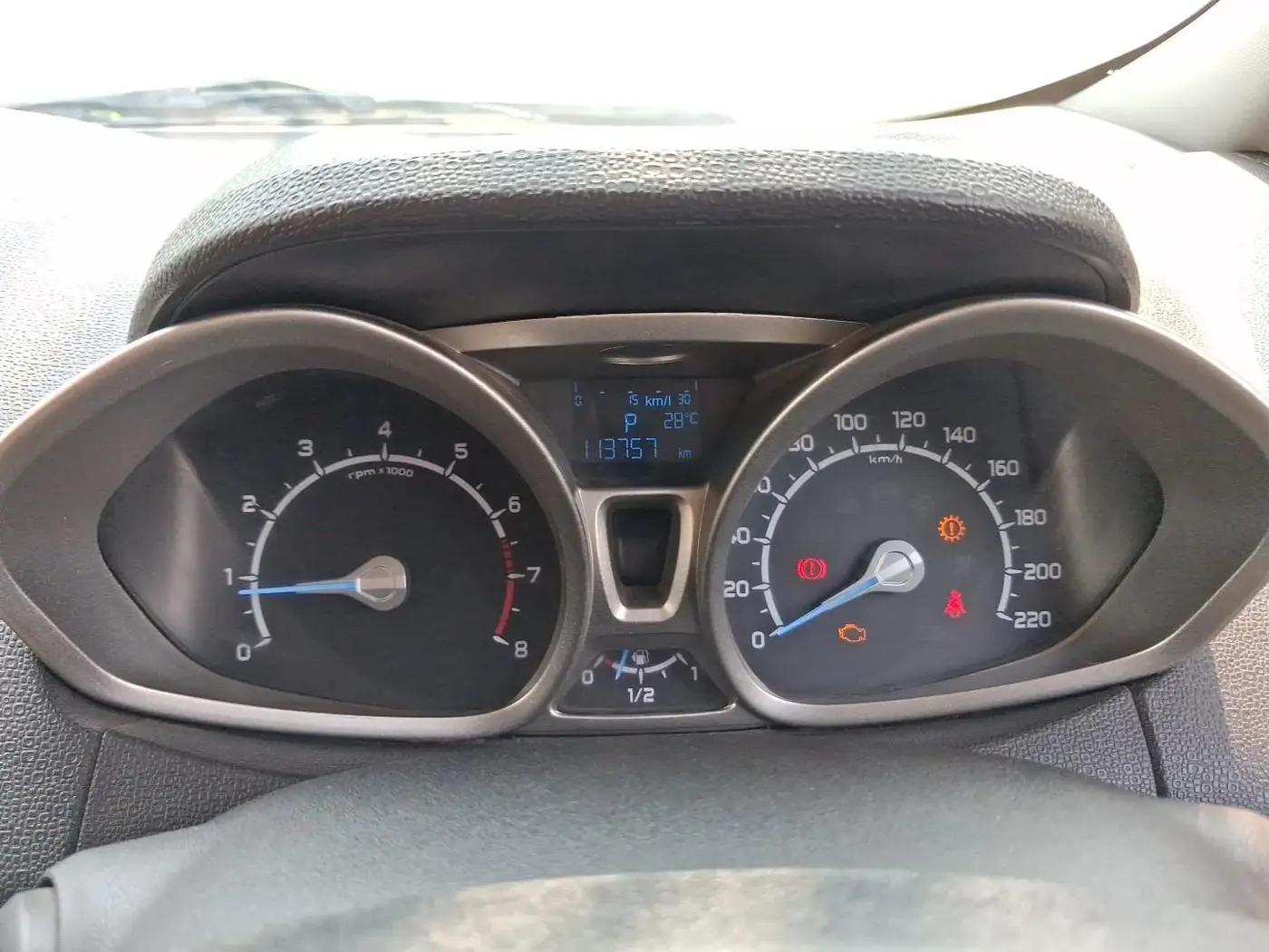 2015 Ford Ecosport TITANIUM 1.5L PETROL AT, Petrol, Automatic, 3,50,000 km, interior