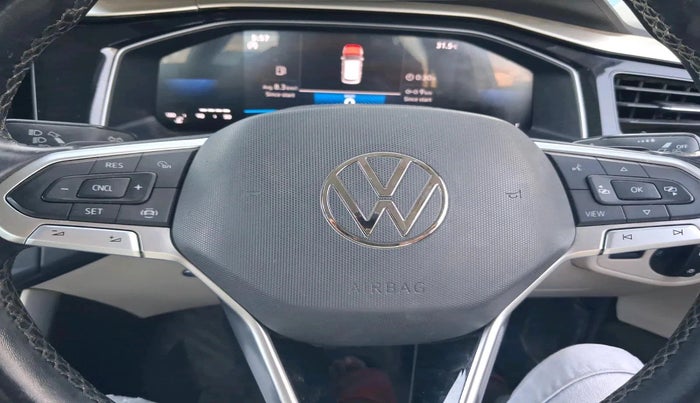 2023 Volkswagen VIRTUS TOPLINE TSI 1.0 AT, Petrol, Automatic, 37,713 km, interior