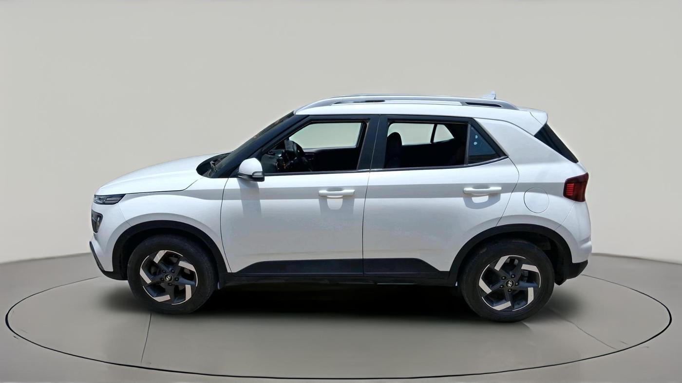 2020 Hyundai VENUE SX 1.4 CRDI, Diesel, Manual, 1,10,132 km, exterior