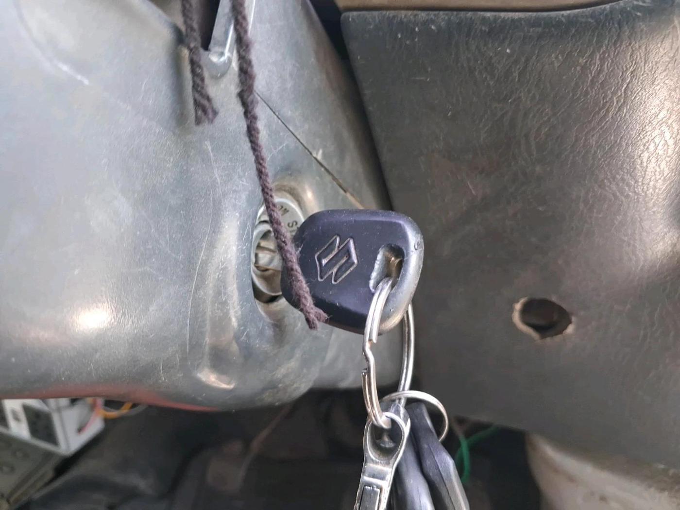 2012 Maruti Eeco 7 STR, CNG, Manual, 2,43,151 km, interior