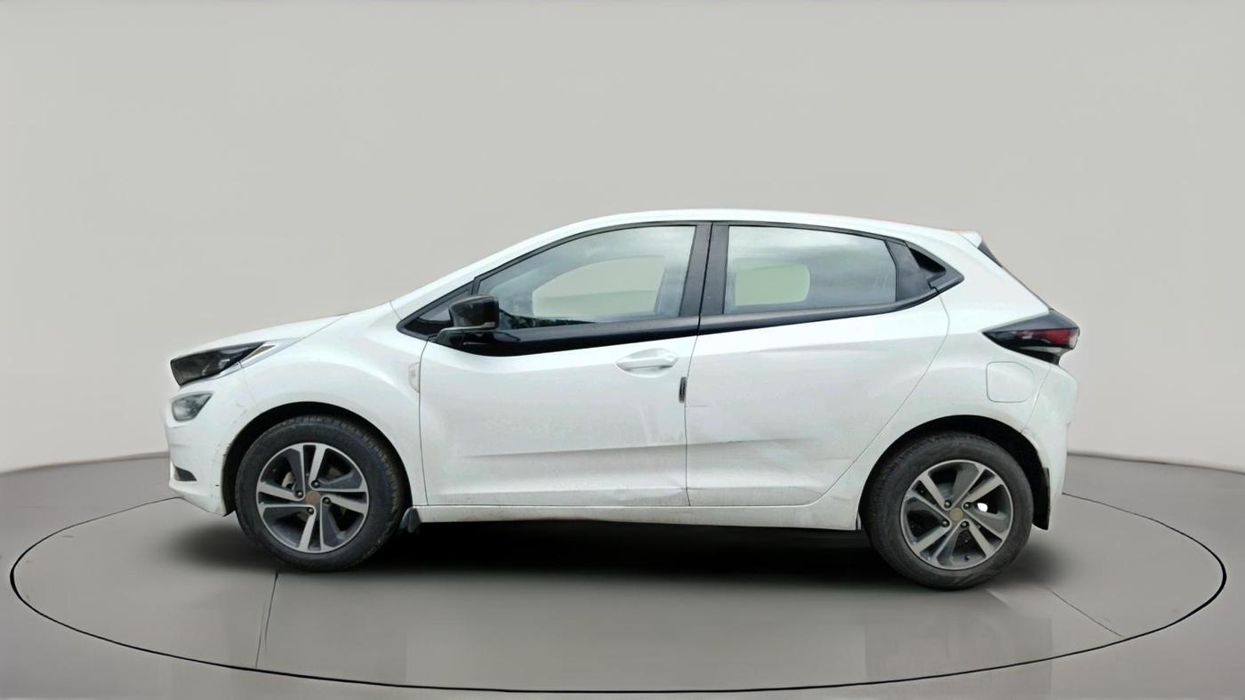 2024 Tata ALTROZ XZ DIESEL, Diesel, Manual, 66,740 km, exterior