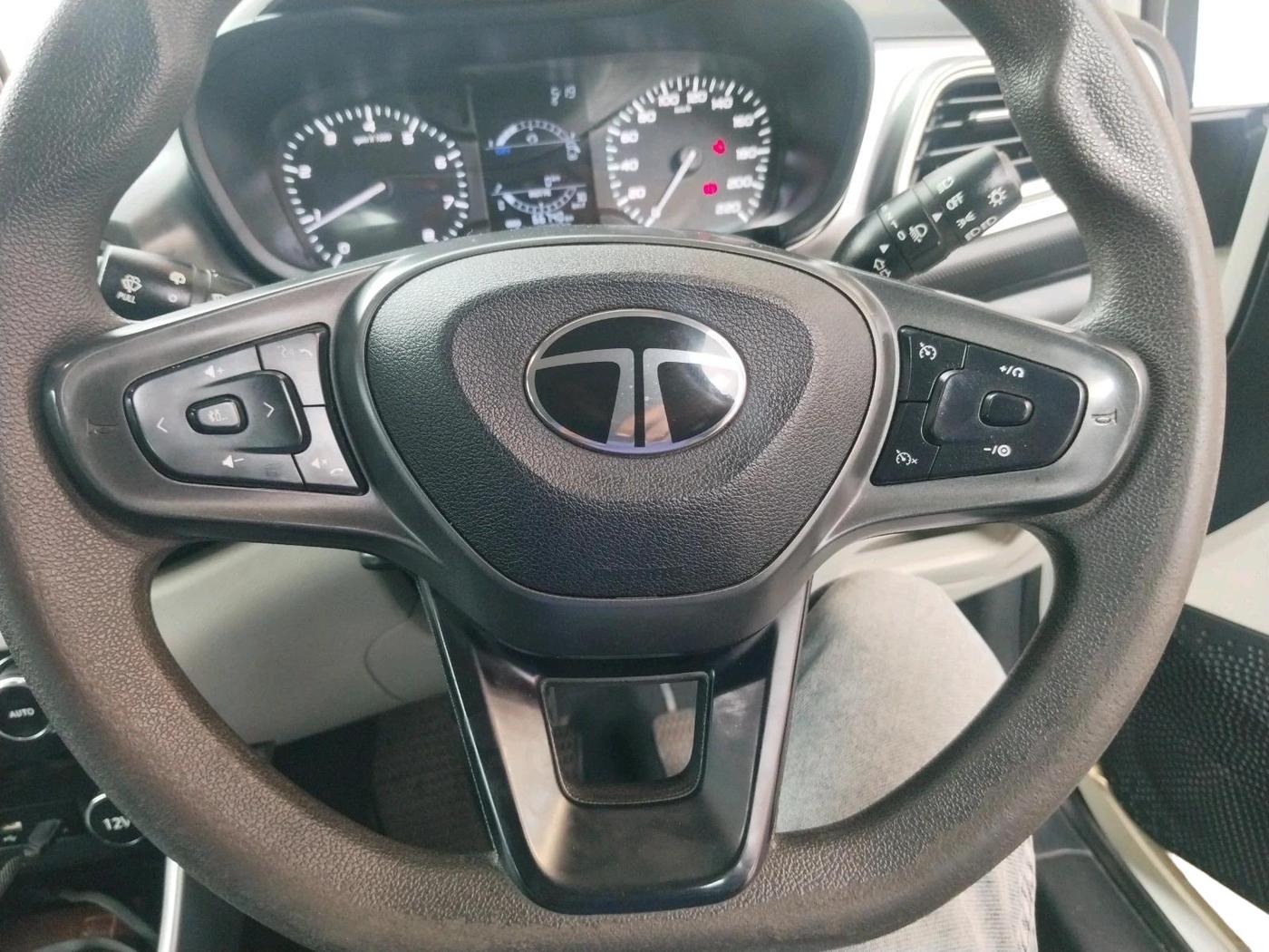 2024 Tata ALTROZ XZ DIESEL, Diesel, Manual, 66,740 km, interior