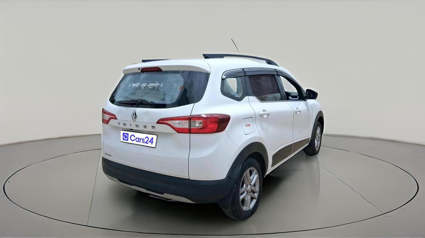 2022 Renault TRIBER RXZ, CNG, Manual, 1,80,319 km, exterior