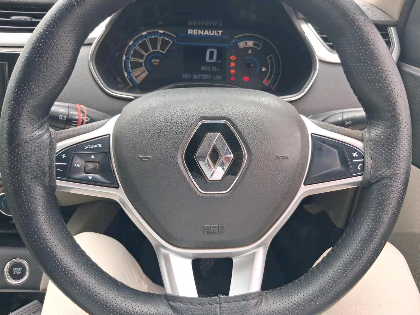 2022 Renault TRIBER RXZ, CNG, Manual, 1,80,319 km, interior
