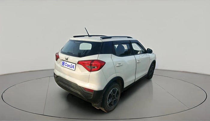 2023 Mahindra XUV300 W6 1.5 Diesel, Diesel, Manual, 81,002 km, exterior