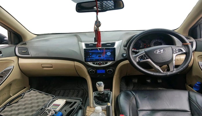 2013 Hyundai Verna FLUIDIC 1.6 CRDI SX, Diesel, Manual, 97,187 km, interior