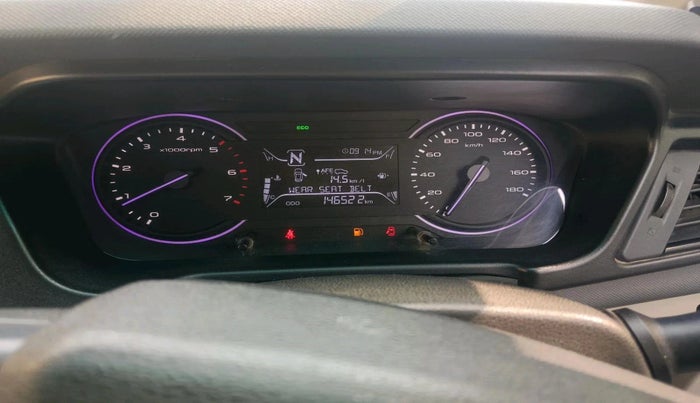 2018 Mahindra MARAZZO M4 7 STR, Diesel, Manual, 1,46,522 km, interior