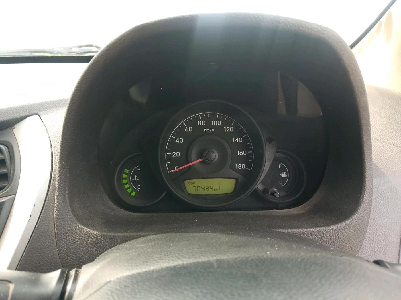 2014 Hyundai Eon ERA +, Petrol, Manual, 70,434 km, interior