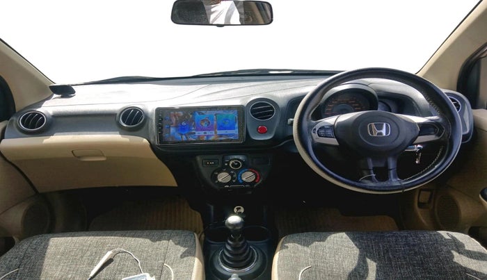 2014 Honda Amaze 1.5L I-DTEC S, Diesel, Manual, 1,18,342 km, interior
