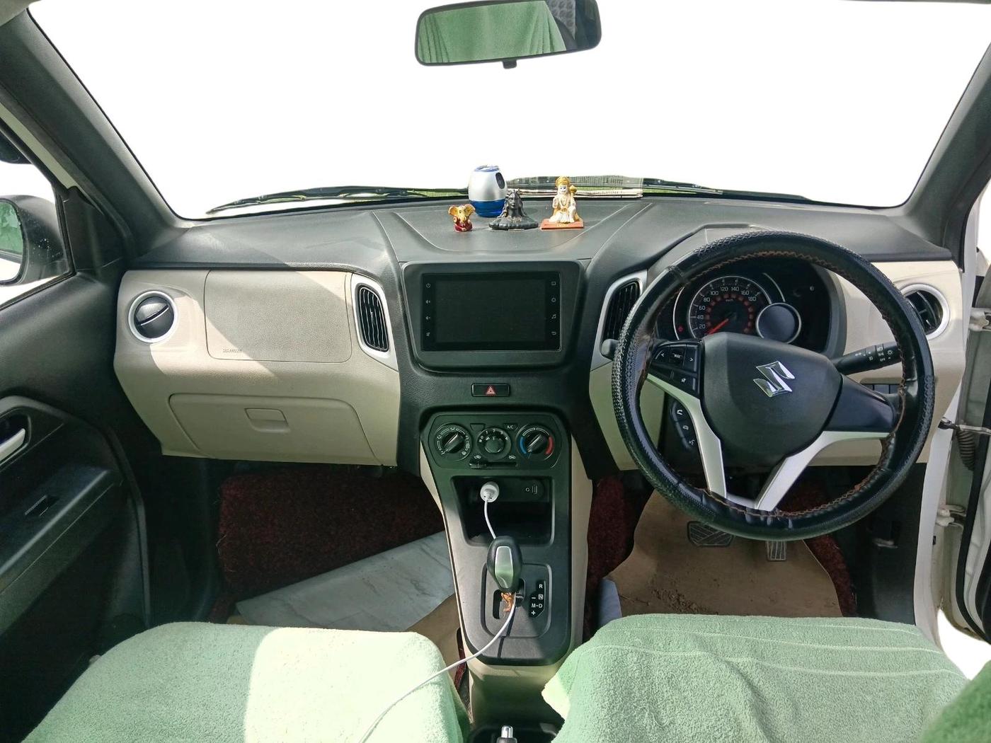 2024 Maruti New Wagon-R ZXI PLUS 1.2 AMT, Petrol, Automatic, 10,410 km, interior