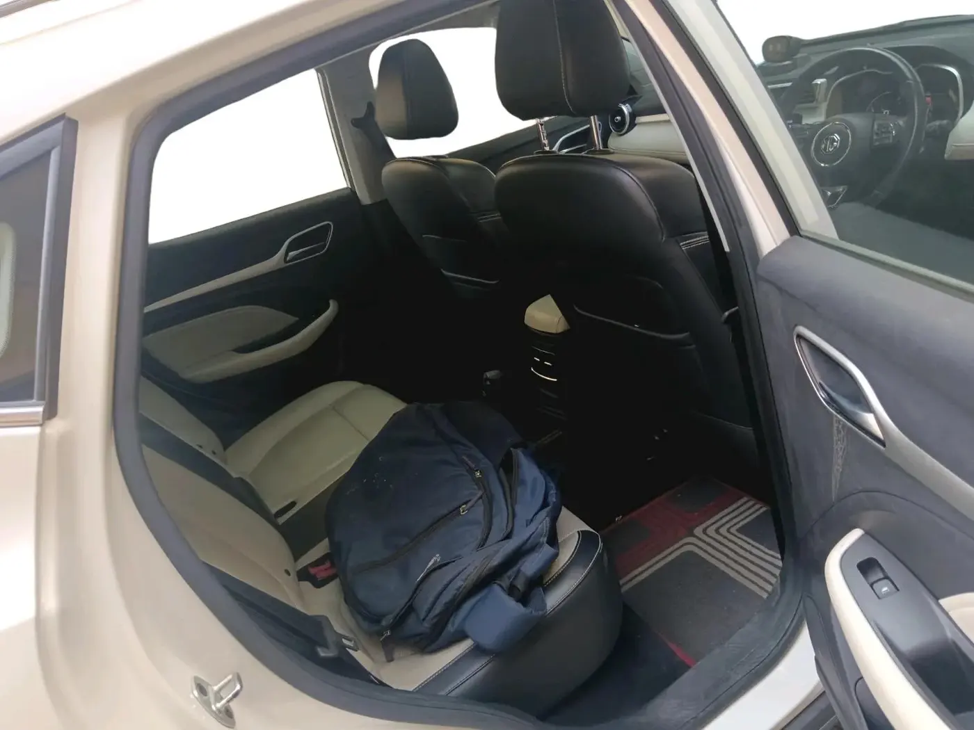 2021 MG ASTOR SHARP 1.5 CVT IVORY, Petrol, Automatic, 48,617 km, interior