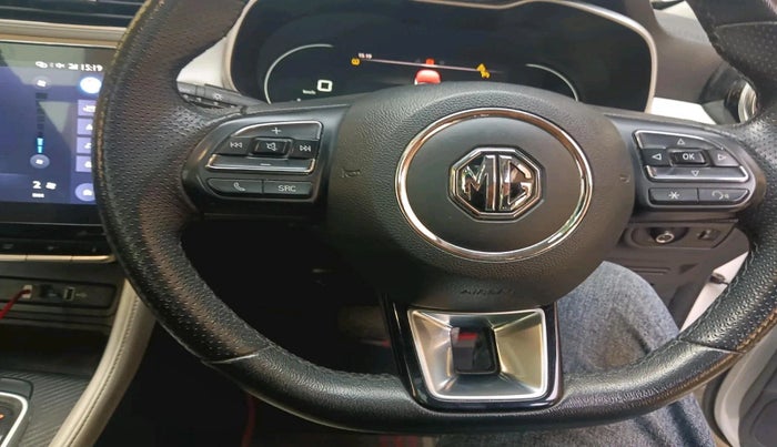 2021 MG ASTOR SHARP 1.5 CVT IVORY, Petrol, Automatic, 48,617 km, interior