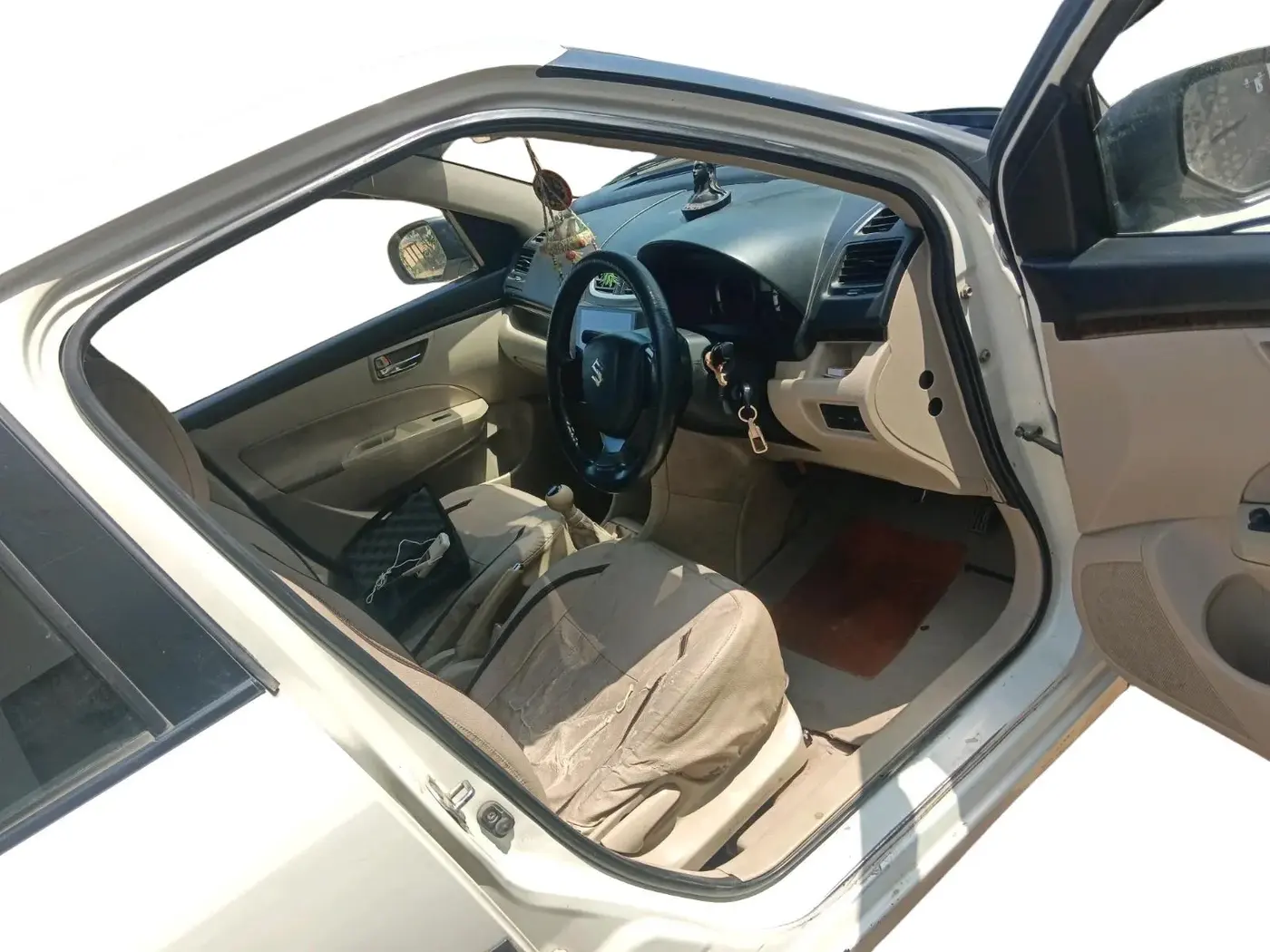 2014 Maruti Swift Dzire VDI, Diesel, Manual, 1,72,046 km, interior