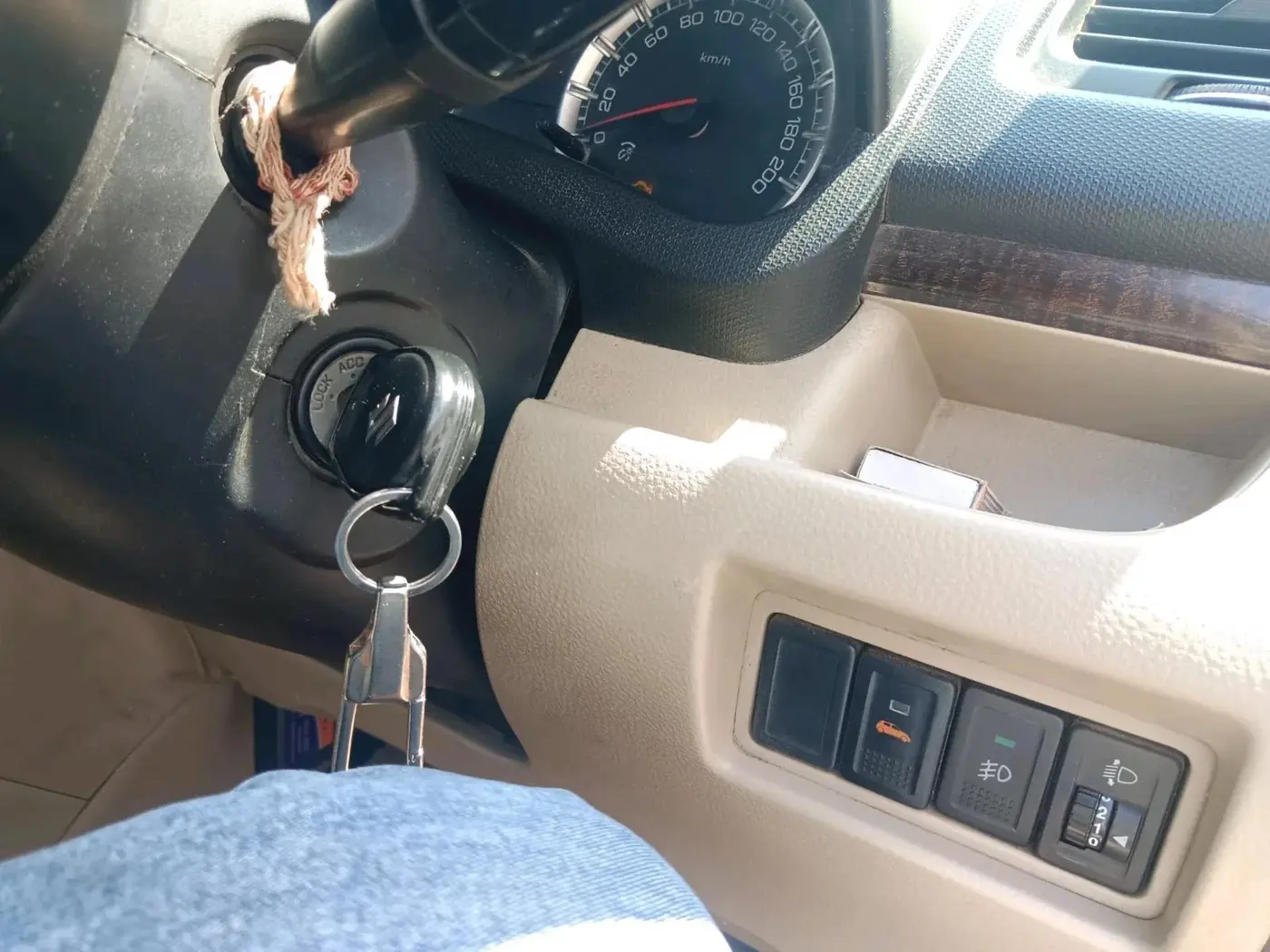 2014 Maruti Swift Dzire VDI, Diesel, Manual, 1,72,046 km, interior