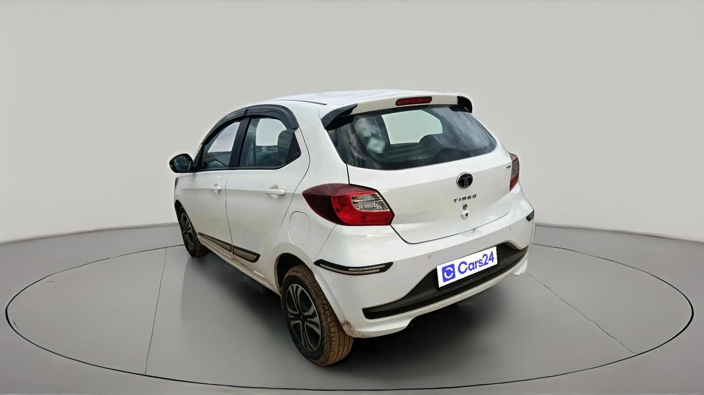 2024 Tata Tiago XTA CNG , CNG, Automatic, 42,105 km, exterior