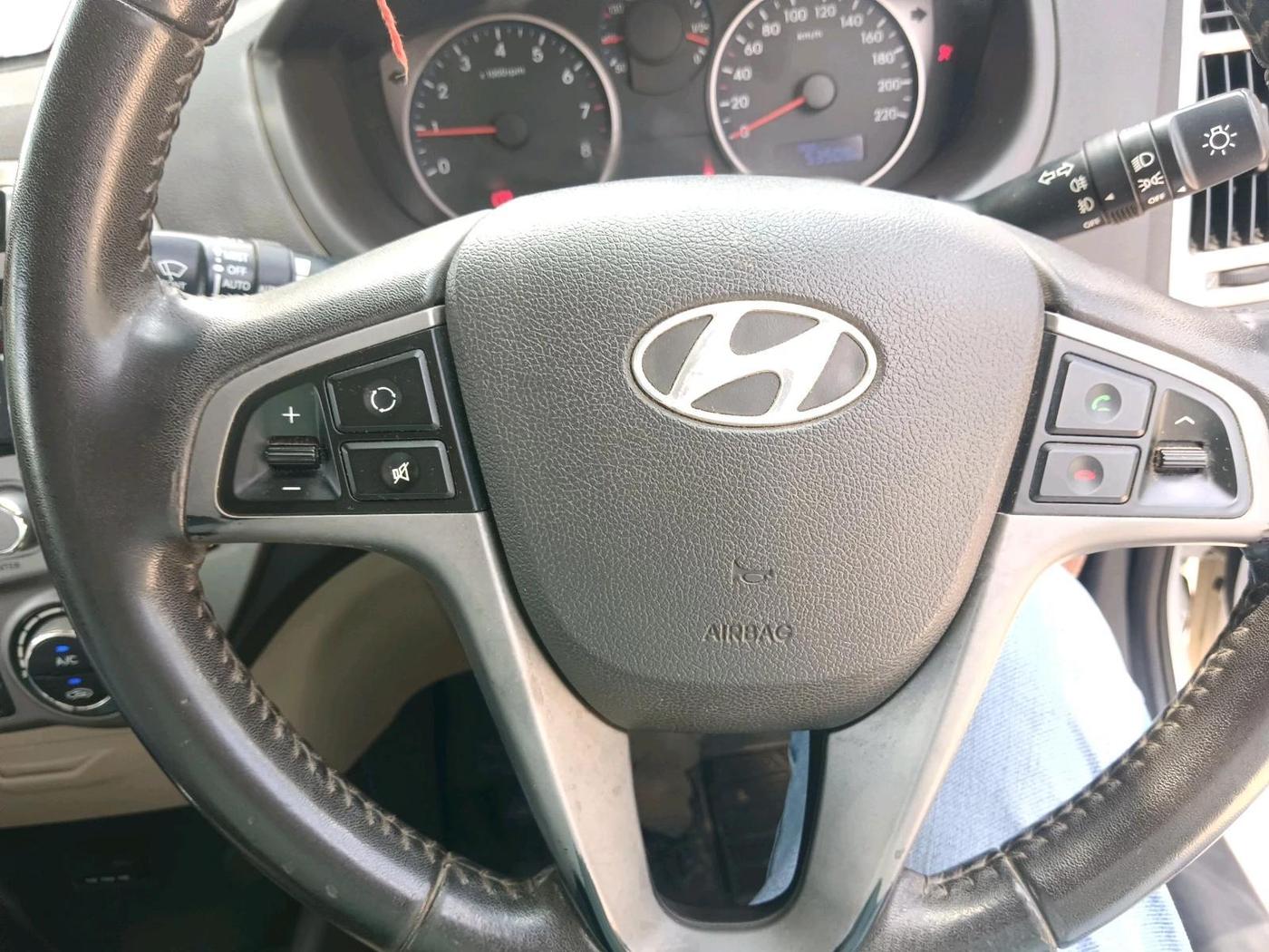 2014 Hyundai i20 SPORTZ 1.2, Petrol, Manual, 53,509 km, interior