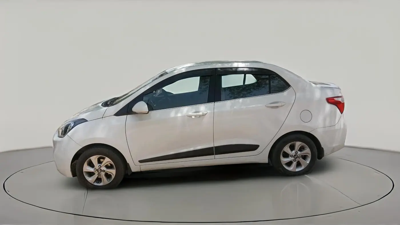 2018 Hyundai Xcent SX 1.2 CRDI, Diesel, Manual, 84,514 km, exterior
