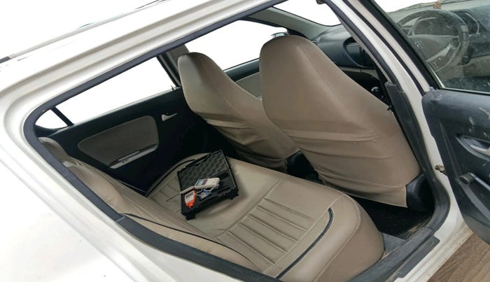 2015 Maruti Alto K10 VXI, Petrol, Manual, 49,416 km, interior