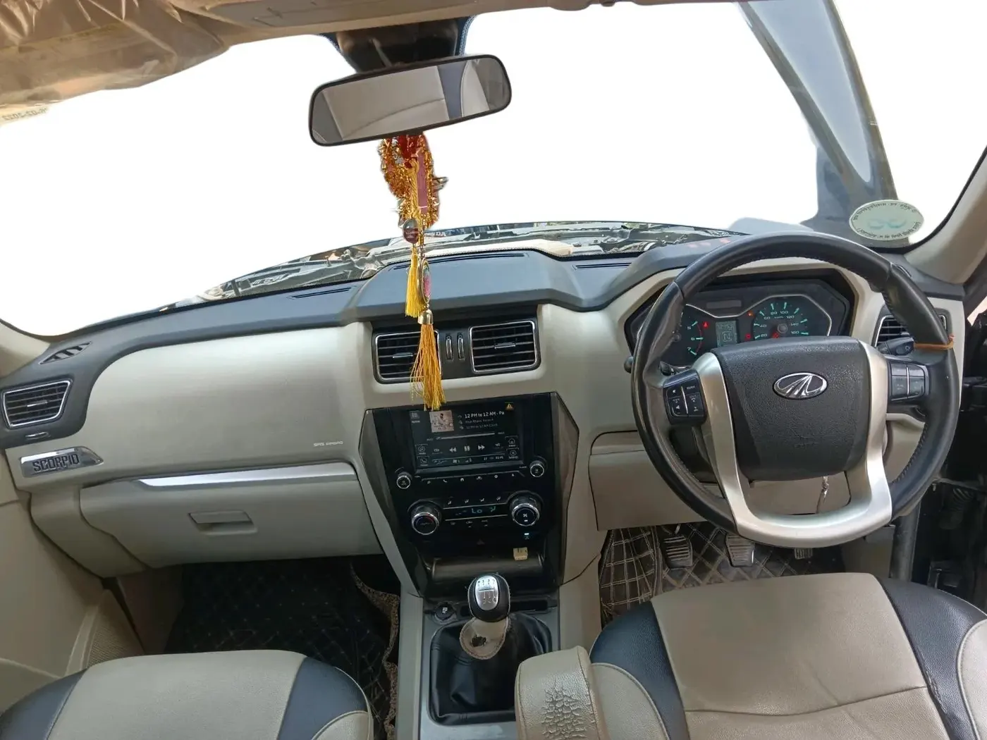 2022 Mahindra Scorpio S11 2WD, Diesel, Manual, 86,601 km, interior