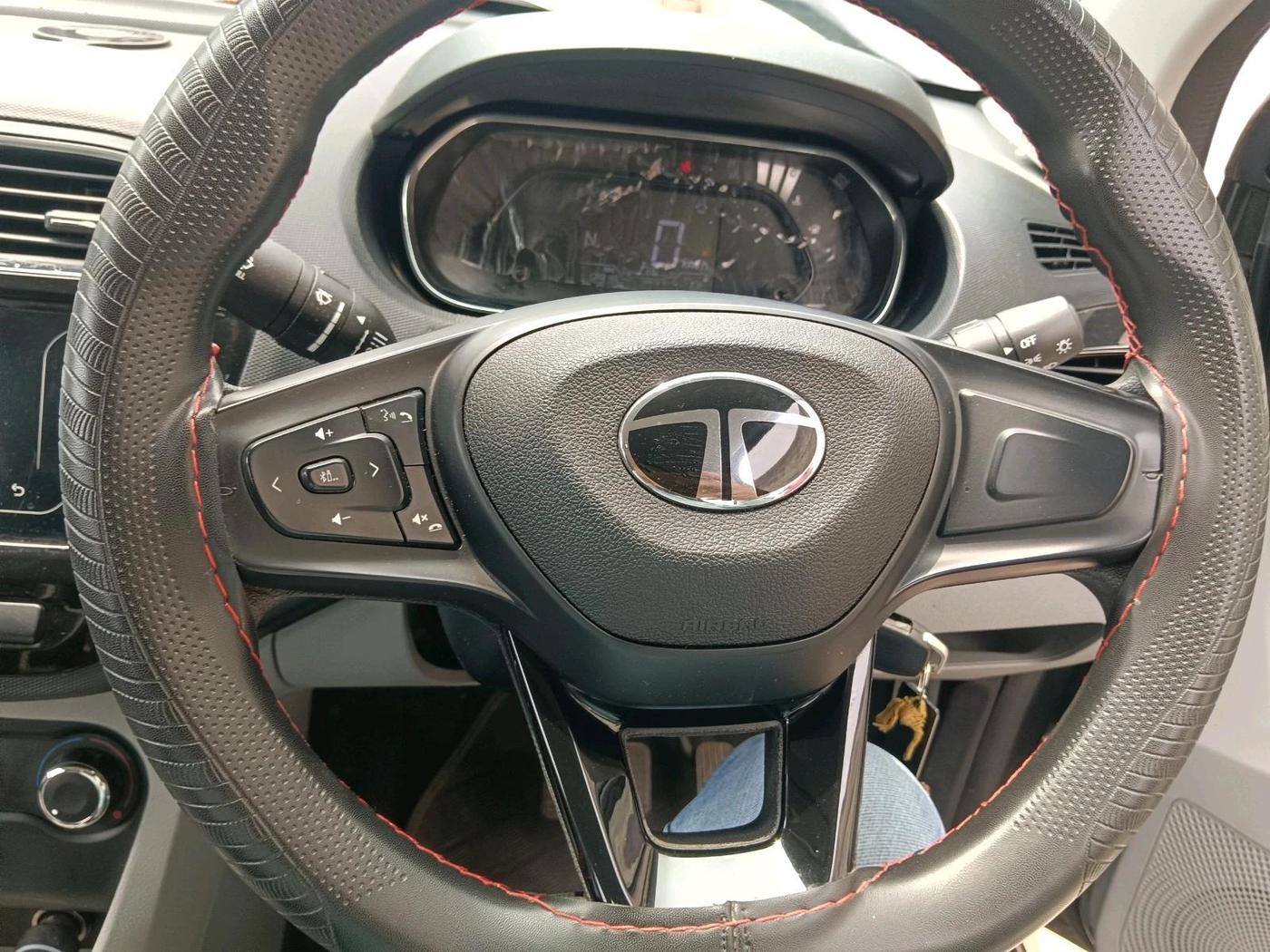 2024 Tata Tiago XTA PETROL, Petrol, Automatic, 12,918 km, interior